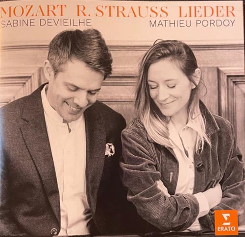 Mozart, Strauss Lieder